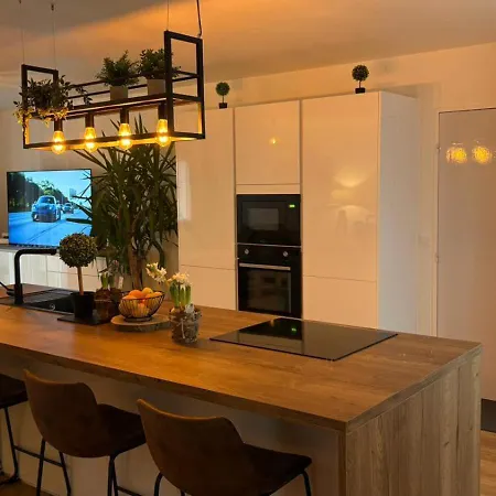 Maison 3 6 Pers Proche Circuit Des 24 Du Mans Avec Possibilite De Billet Acces Circuit